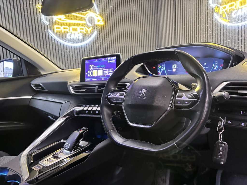 Used Peugeot 3008 2017 for sale - 77250080: Photo 8
