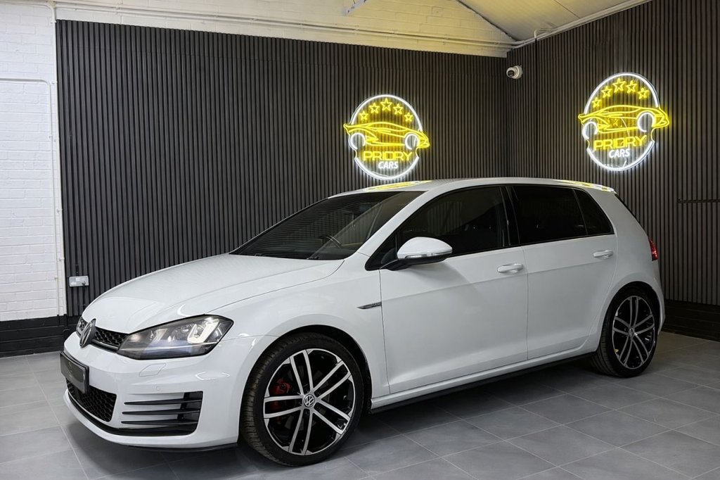 Used Volkswagen Golf 2014 for sale - 78102702: Photo 3