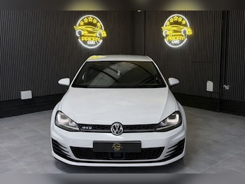 Used Volkswagen Golf 2014 for sale - 78102702: Photo