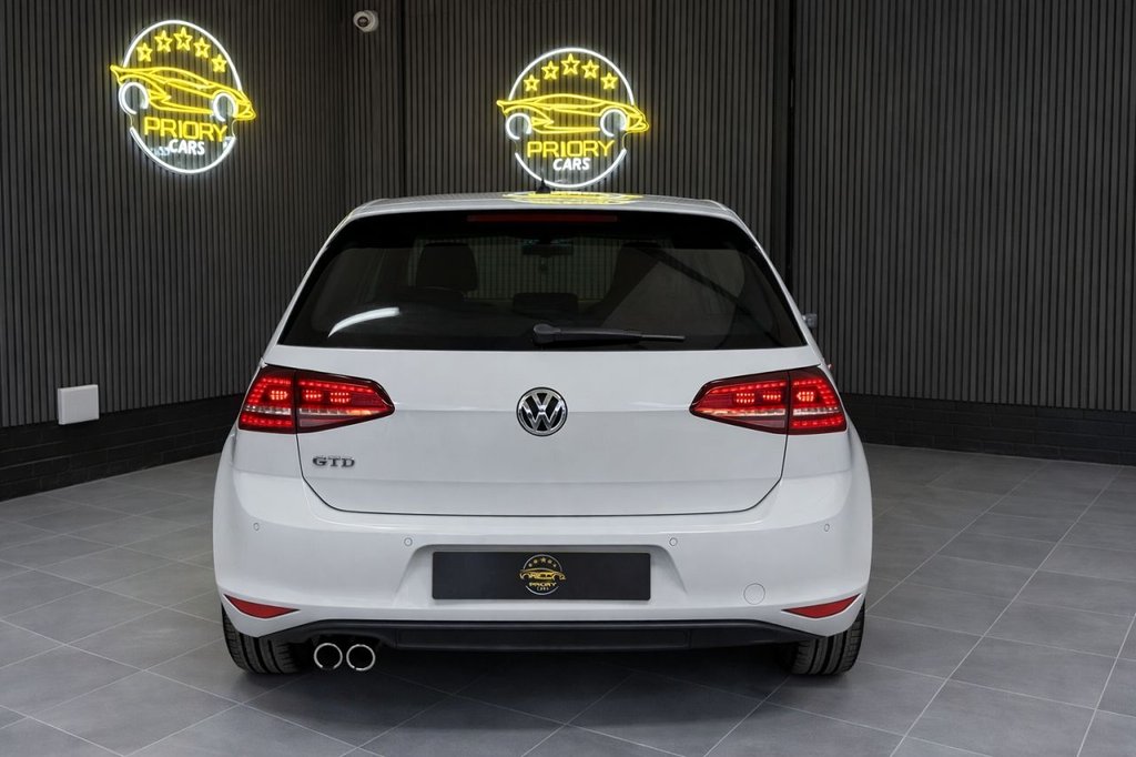 Used Volkswagen Golf 2014 for sale - 78102702: Photo 5