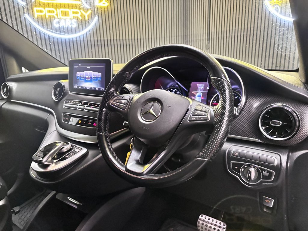 Used Mercedes-Benz V-Class 2020 for sale - 77250401: Photo 8