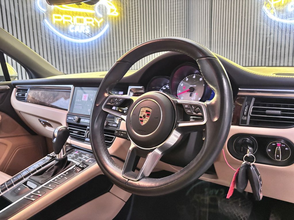 Used Porsche Macan 2019 for sale - 77227658: Photo 8