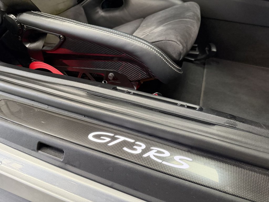 Used Porsche 911 2016 for sale - 77850054: Photo 16