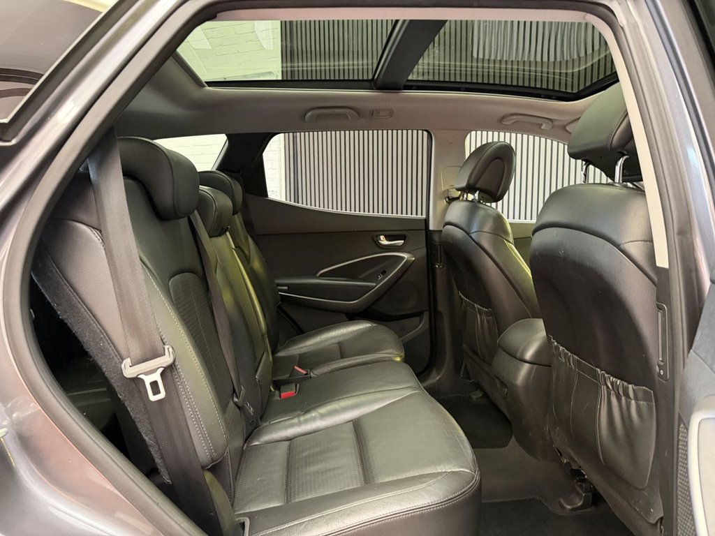 Used Hyundai Santa Fe 2014 for sale - 77748156: Photo 11