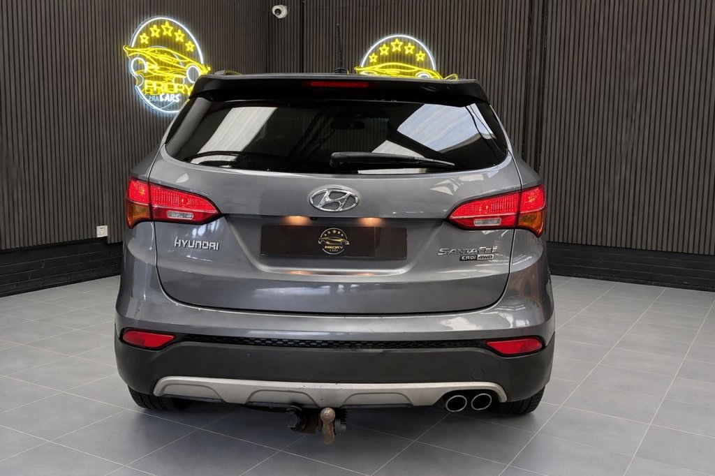 Used Hyundai Santa Fe 2014 for sale - 77748156: Photo 5