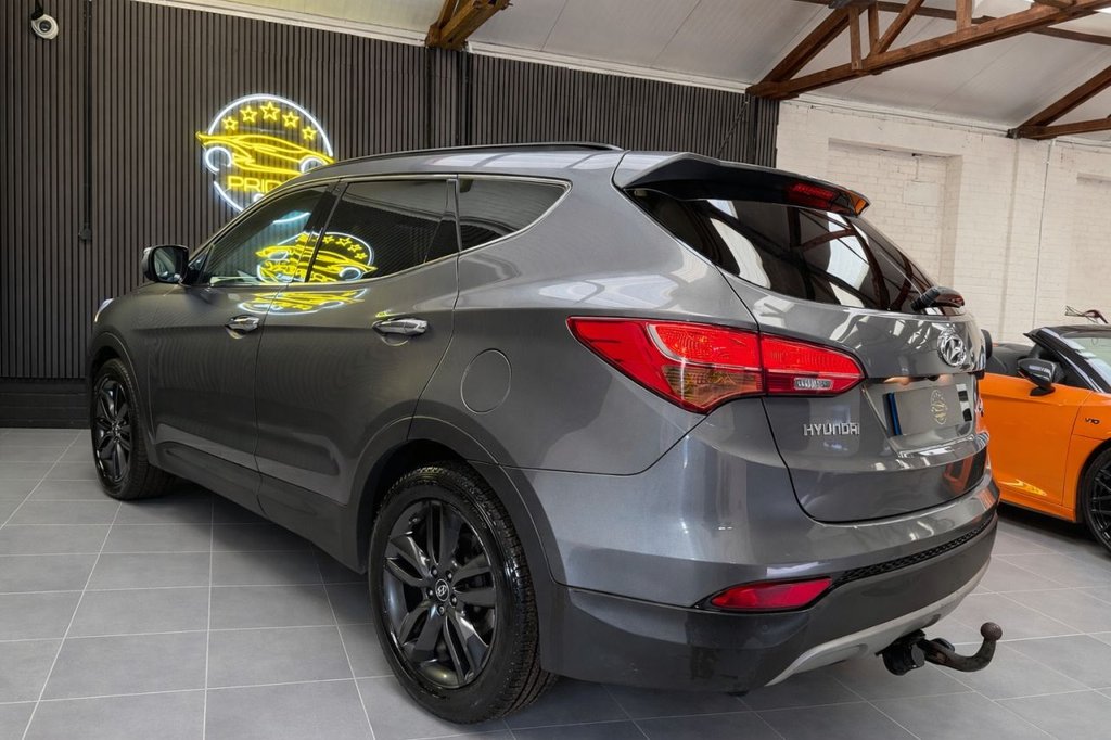 Used Hyundai Santa Fe 2014 for sale - 77748156: Photo 6