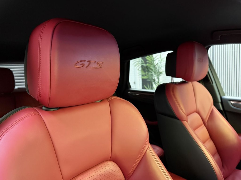 Used Porsche Macan 2020 for sale - 77583795: Photo 13