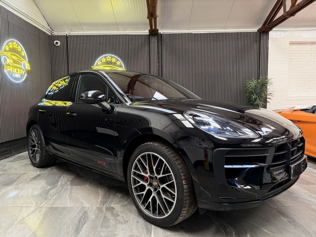 Used Porsche Macan 2020 for sale - 77583795: Photo 2