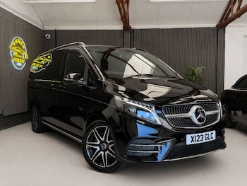 Used Mercedes-Benz V-Class 2023 for sale - 78372986: Photo