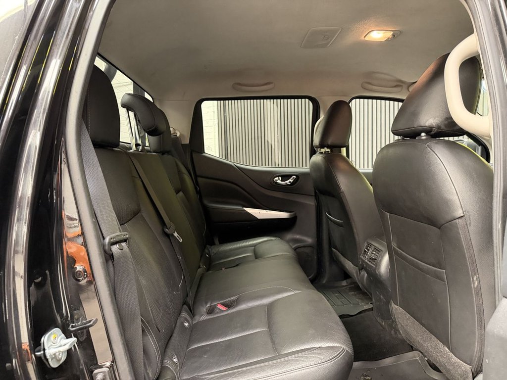 Used Nissan Navara 2018 for sale - 78017790: Photo 11