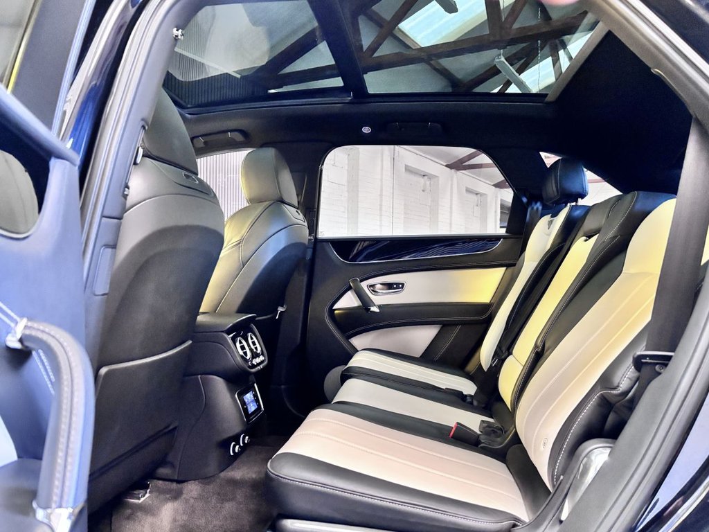 Used Bentley Bentayga 2019 for sale - 77226632: Photo 12