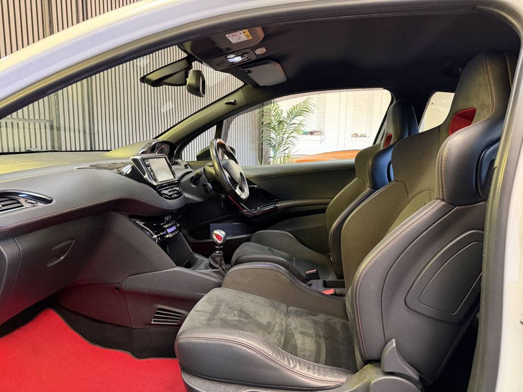 Used Peugeot 208 2015 for sale - 77734699: Photo 10