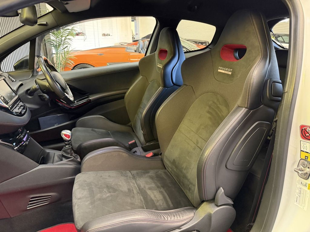 Used Peugeot 208 2015 for sale - 77734699: Photo 11