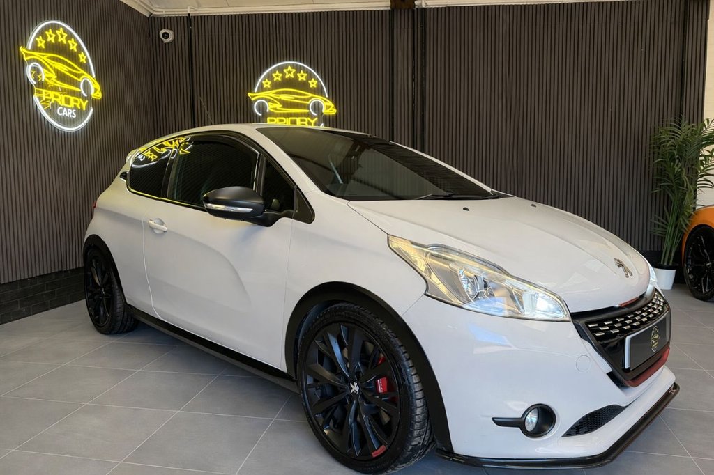 Used Peugeot 208 2015 for sale - 77734699: Photo 2