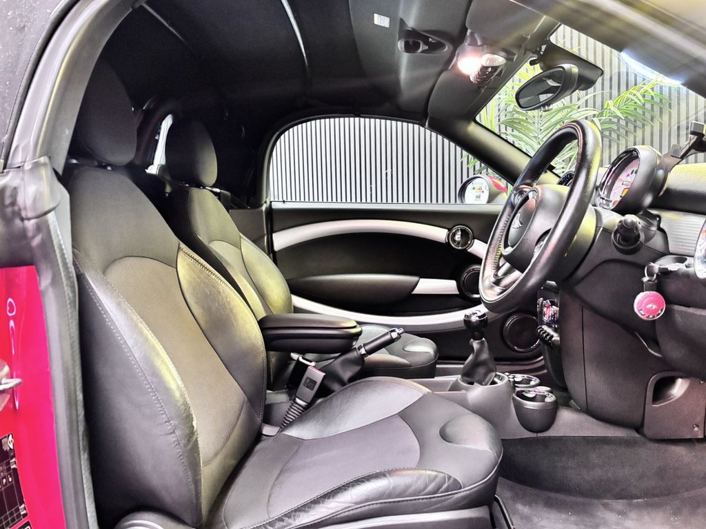 Used MINI Roadster 2013 for sale - 77250001: Photo 11