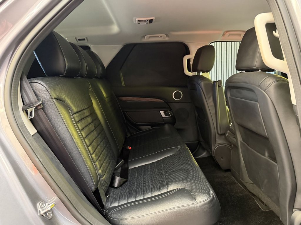 Used Land Rover Discovery 2020 for sale - 77655558: Photo 11