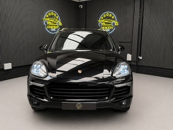 Used Porsche Cayenne 2016 for sale - 79146993: Photo