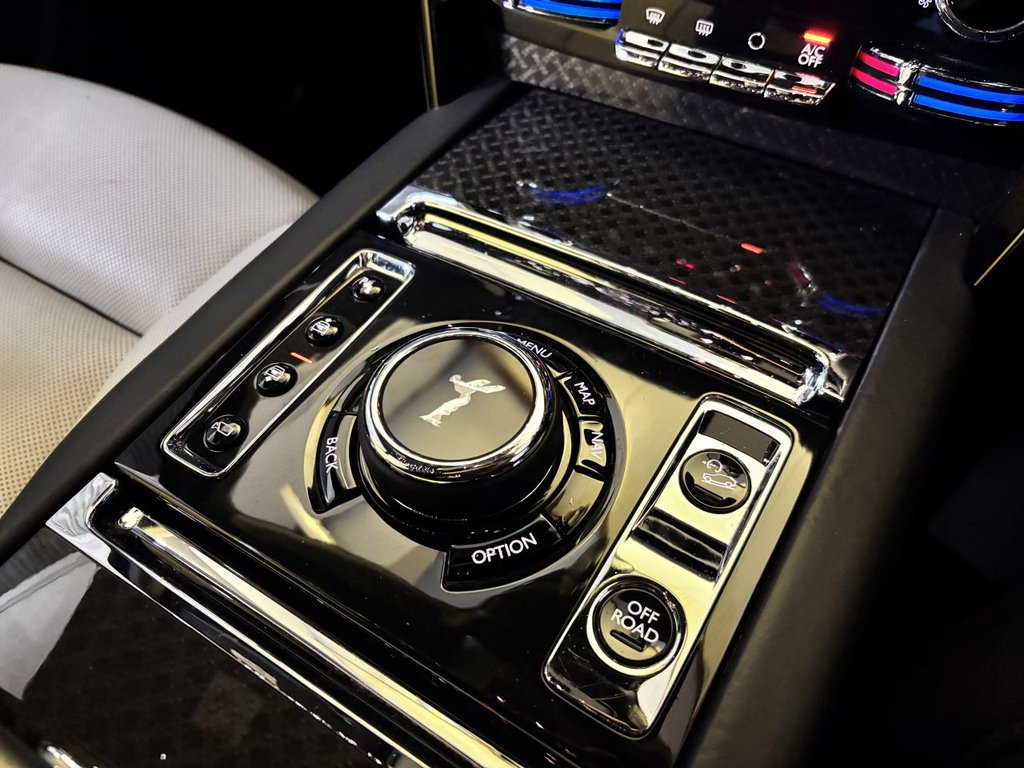 Used Rolls-Royce Cullinan 2020 for sale - 77208346: Photo 25