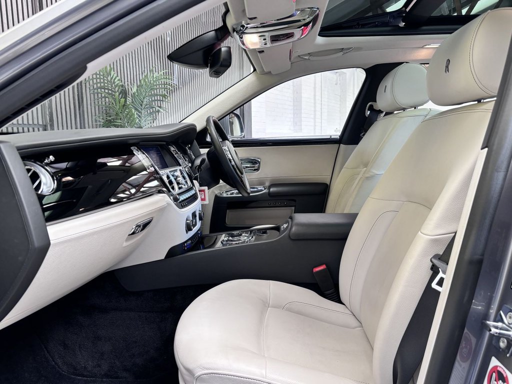 Used Rolls-Royce Ghost 2012 for sale - 77226653: Photo 10