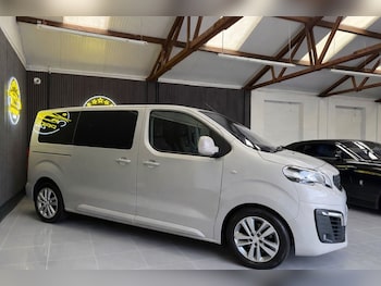 Used Peugeot Traveller 2017 for sale - 78256781: Photo