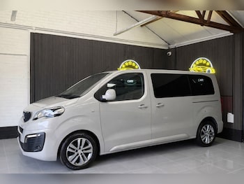 Used Peugeot Traveller 2017 for sale - 78256781: Photo