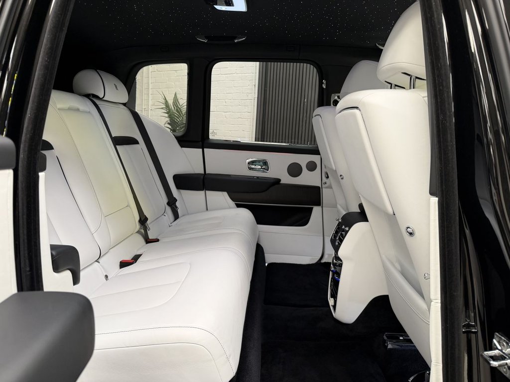 Used Rolls-Royce Cullinan 2021 for sale - 78172341: Photo 14