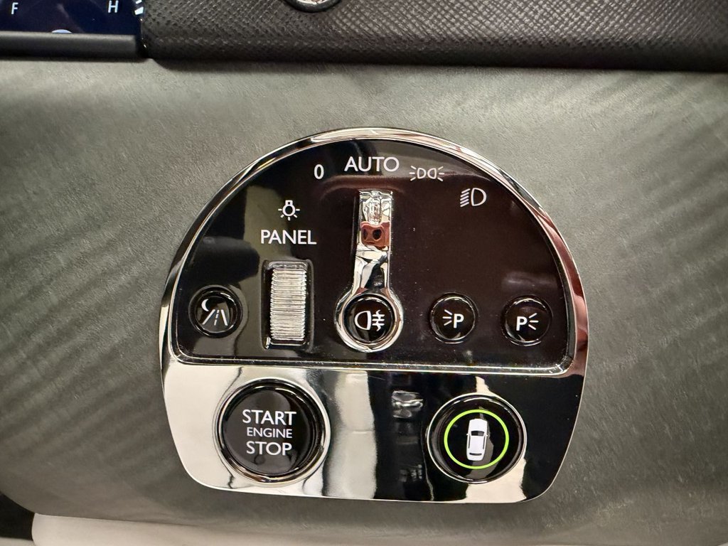 Used Rolls-Royce Cullinan 2021 for sale - 78172341: Photo 21