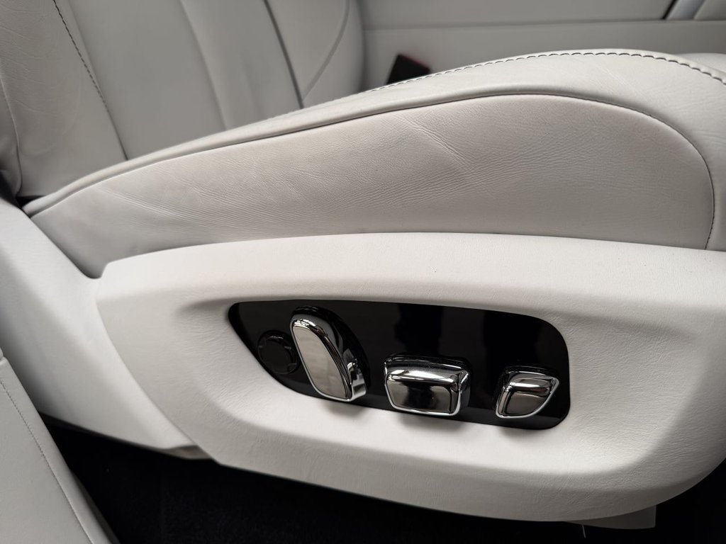 Used Rolls-Royce Cullinan 2021 for sale - 78172341: Photo 25