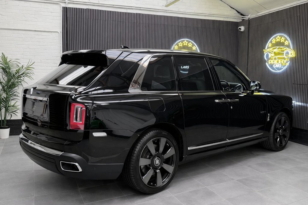 Used Rolls-Royce Cullinan 2021 for sale - 78172341: Photo 6