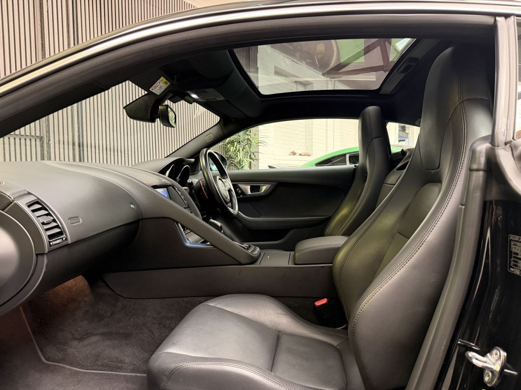 Used Jaguar F-Type 2016 for sale - 78030718: Photo 11