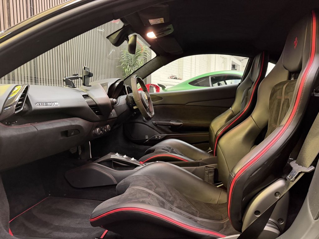 Used Ferrari 488 2017 for sale - 78096860: Photo 10