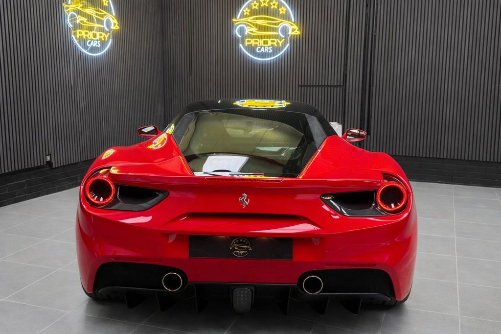Used Ferrari 488 2017 for sale - 78096860: Photo 5