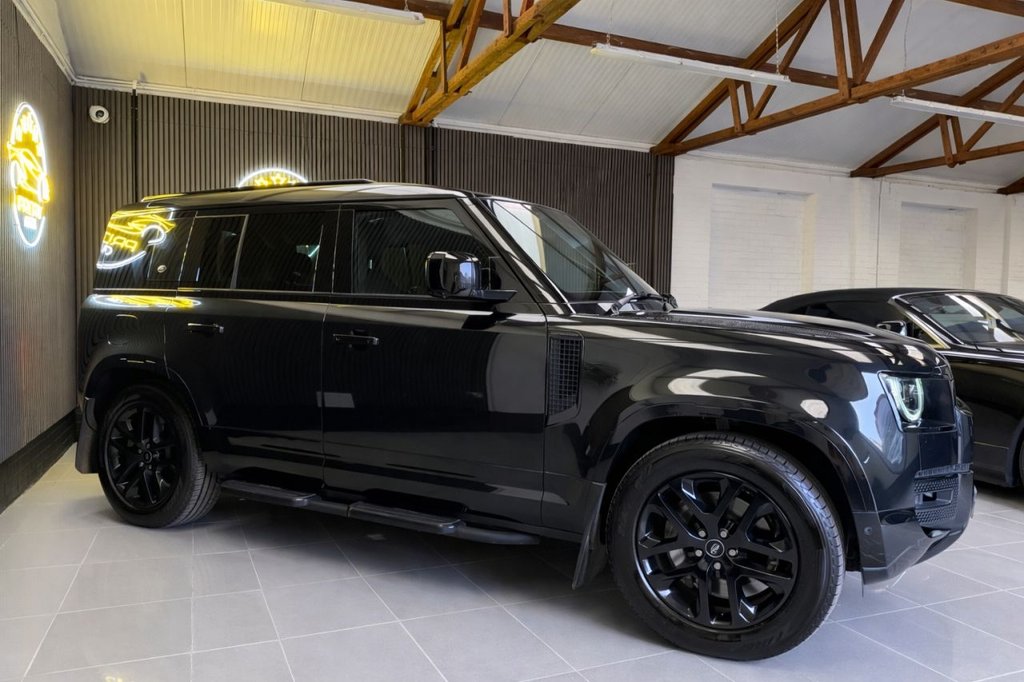 Used Land Rover Defender 2022 for sale - 78212920: Photo 2
