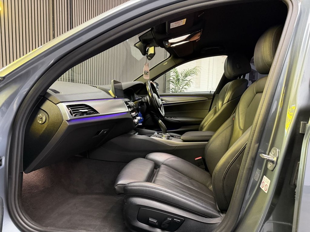 Used BMW 5 Series 2018 for sale - 77608542: Photo 10