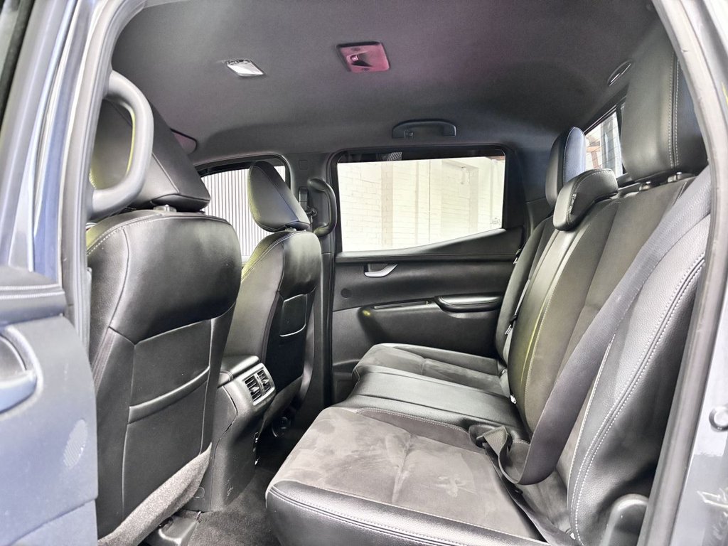 Used Mercedes-Benz X Class 2019 for sale - 77208400: Photo 12