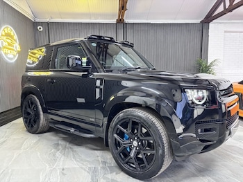 Used Land Rover Defender 2022 for sale - 77208332: Photo