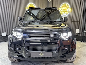 Used Land Rover Defender 2022 for sale - 77208332: Photo