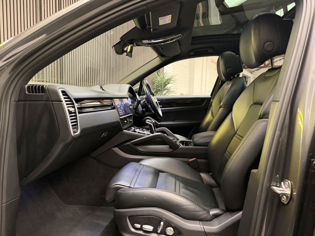 Used Porsche Cayenne 2020 for sale - 78002375: Photo 10