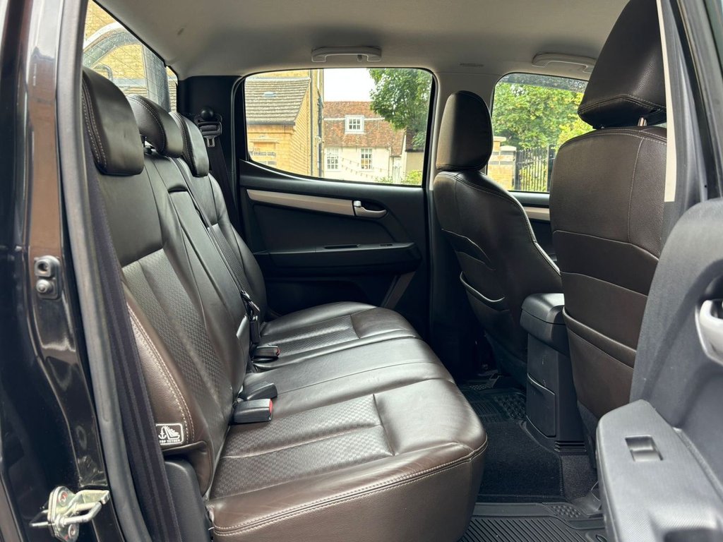 Used Isuzu D-Max 2013 for sale - 77208375: Photo 12