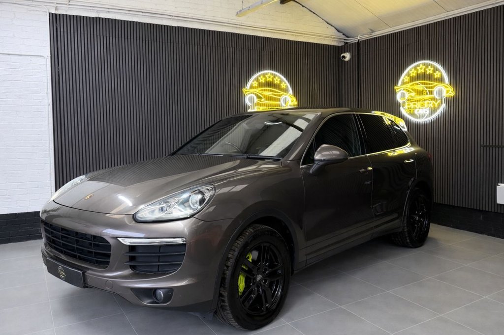 Used Porsche Cayenne 2015 for sale - 77748436: Photo 3