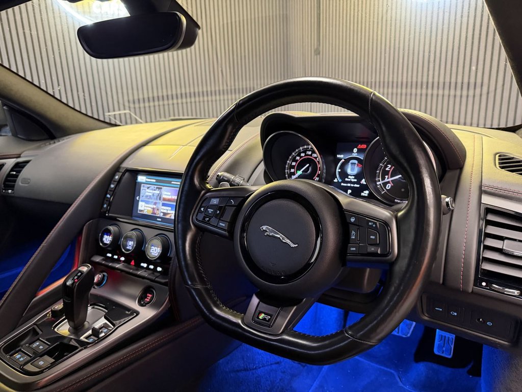 Used Jaguar F-Type 2017 for sale - 77621518: Photo 8