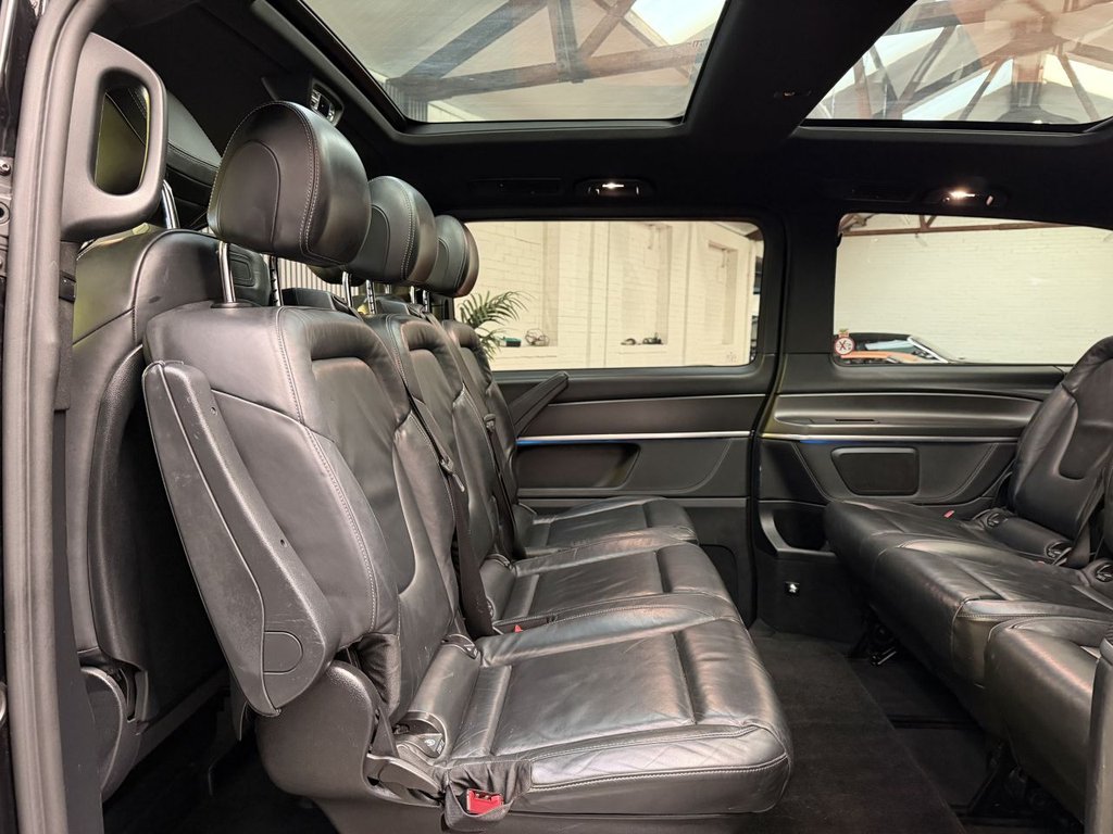 Used Mercedes-Benz V-Class 2018 for sale - 77667707: Photo 12