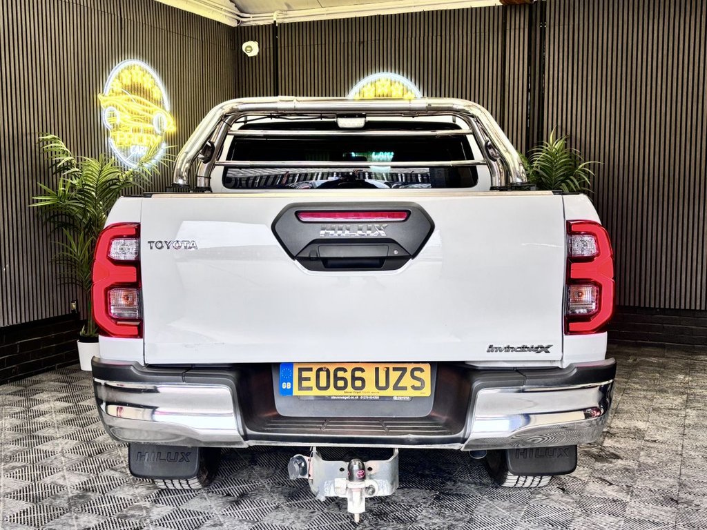 Used Toyota Hilux 2016 for sale - 77208438: Photo 5