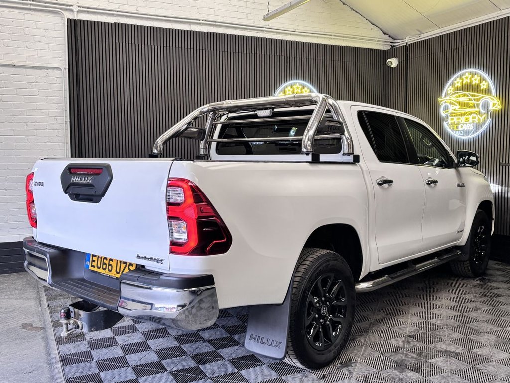 Used Toyota Hilux 2016 for sale - 77208438: Photo 6