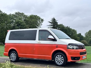 Used Volkswagen Caravelle 2015 for sale - 77208393: Photo