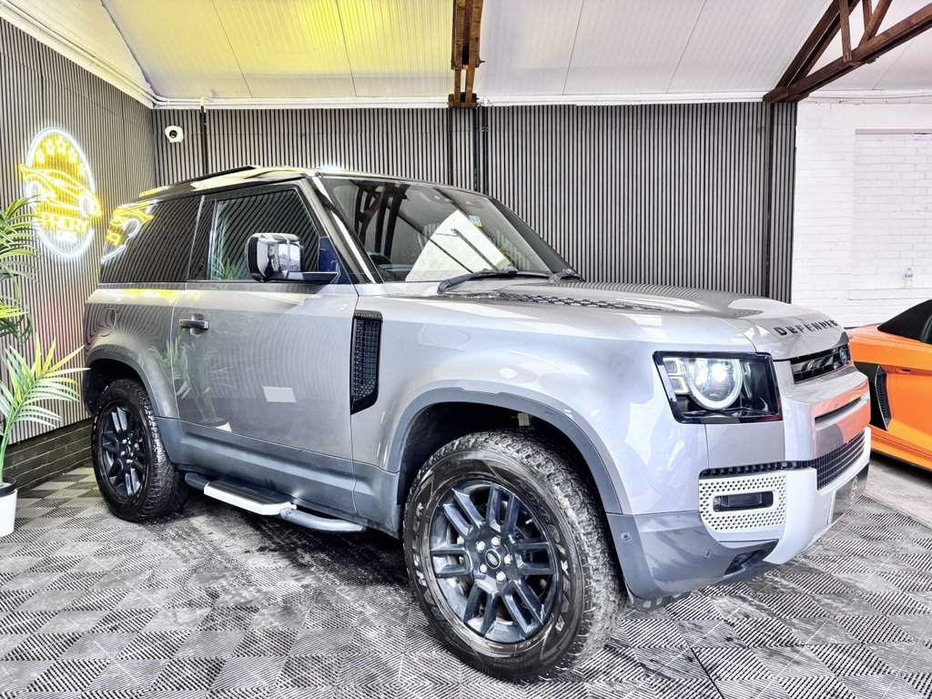 Used Land Rover Defender 2021 for sale - 77208460: Photo 2