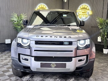 Used Land Rover Defender 2021 for sale - 77208460: Photo