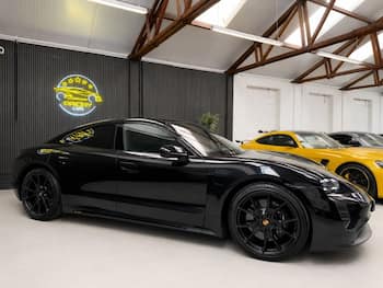 Used Porsche Taycan 2022 for sale - 79632539: Photo