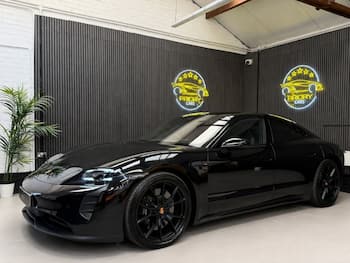 Used Porsche Taycan 2022 for sale - 79632539: Photo
