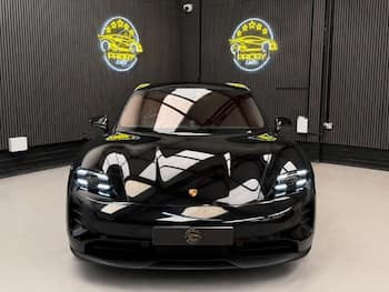 Used Porsche Taycan 2022 for sale - 79632539: Photo
